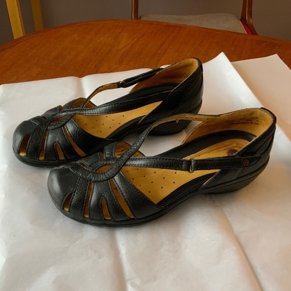 Clark’s Leather Size 9W - Picture 3 of 8